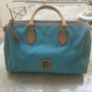 Dooney & Bourke Bag